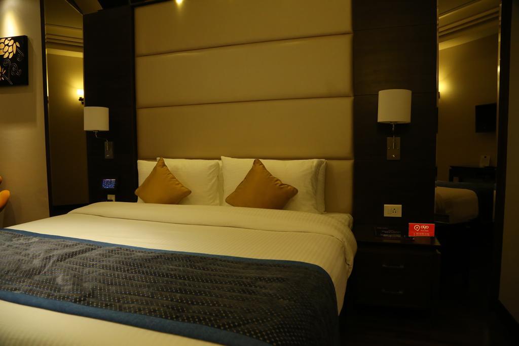 Oyo Premium Panchkula Sector 5 Hotel Exterior foto