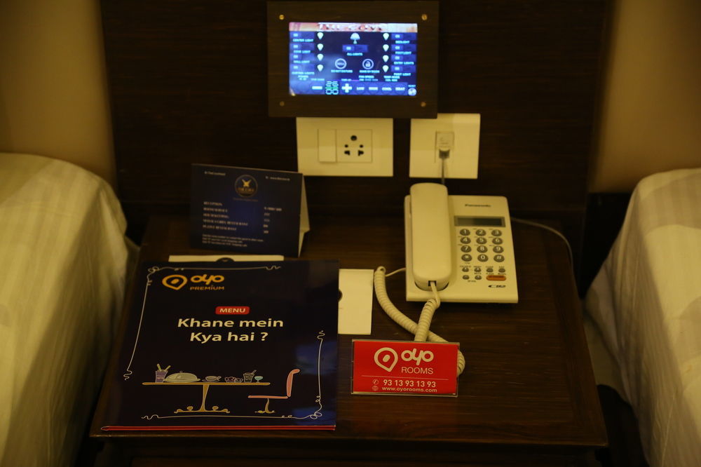 Oyo Premium Panchkula Sector 5 Hotel Exterior foto